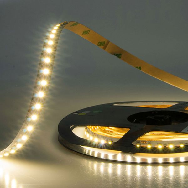 ISOLED LED SIL840-Flexband, 24V, 9,6W, IP20, neutralweiß